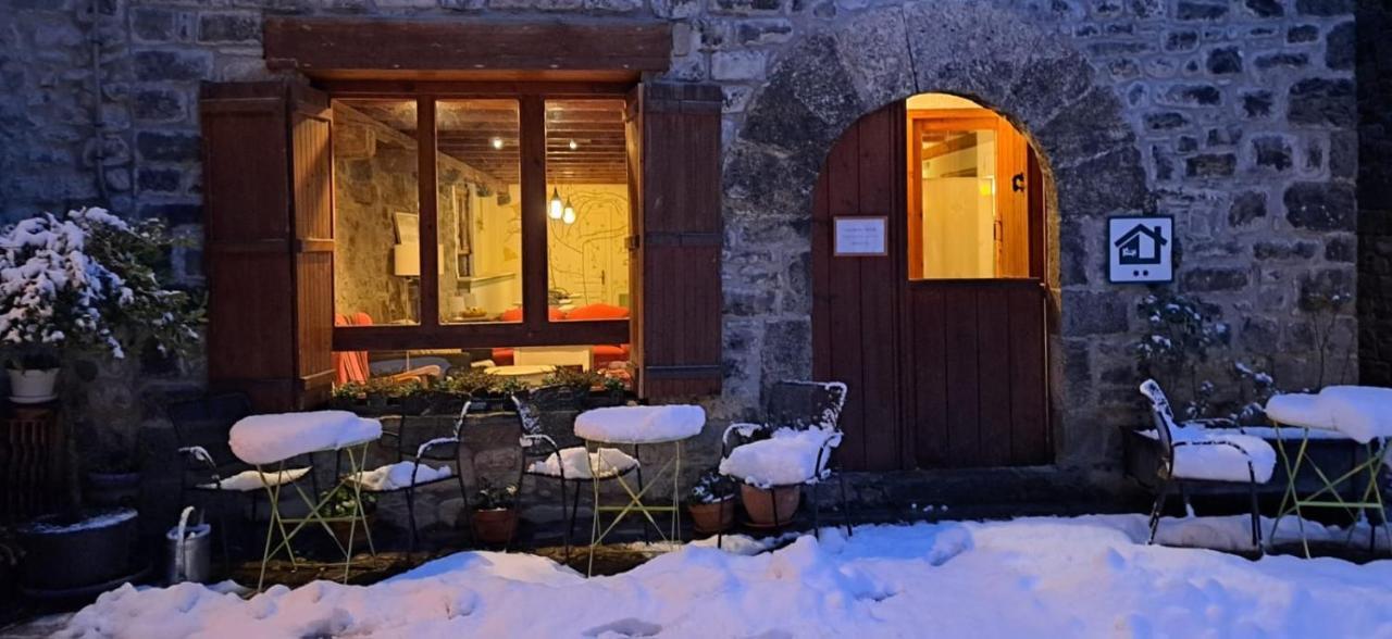 Tetxe B&B Roncal Buitenkant foto